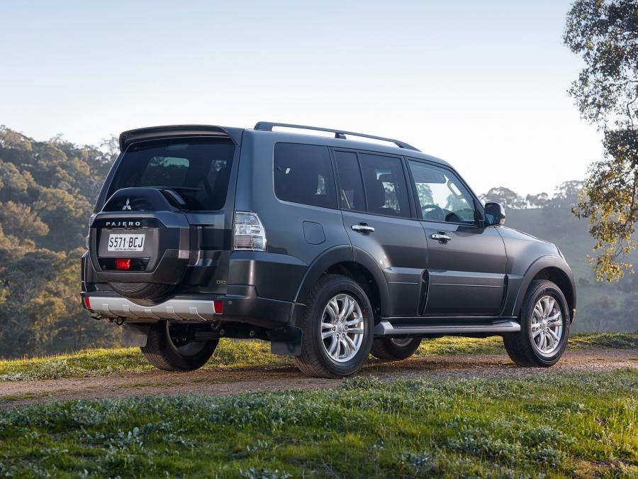  Mitsubishi Pajero 5-Door 2014 года  (AU) (фото 36 из 40)